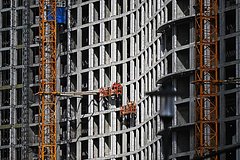 Россияне станут меньше тратить на жилье
