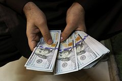 Российские таможенники рассказали о незаконном перемещении валюты