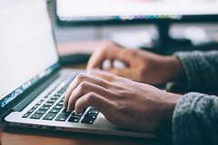 Российский AI-помощник по здоровью прошел тестирование на реальных клинических случаях