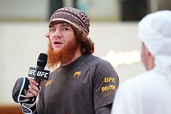 Российский боец попал в больницу после победы на турнире UFC