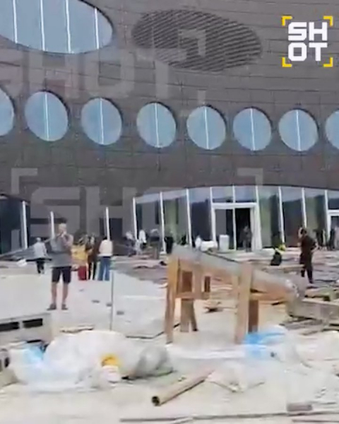 Рухнувший детсад, развалившийся аэропорт и затопленный завод: пугающие кадры с последствиями мощнейшего землетрясения на Камчатке