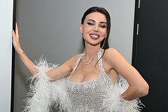 Самойлова рассказала о стройке на территории бывшего советского пансионата