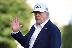 Трамп ввел пошлины еще против 12 стран