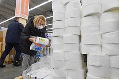Туалетную бумагу в России укоротили