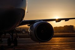 В аэропортах двух российских городов ввели ограничения на полеты