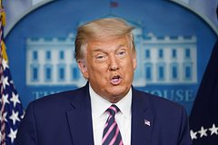В Британии назвали Трампа ненормальным политиком