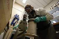 В Брянской области подорвали мост, пассажирский поезд потерпел крушение. Есть жертвы и пострадавшие