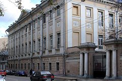 В центре Москвы собрались избавиться от 250-летнего дома-памятника