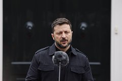 В Европе заметили странное изменение в поведении Зеленского