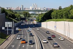 В Госдуме одобрили новые пошлины для автовладельцев