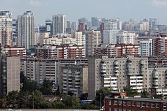 В российский регион решили завезти миллион трудовых мигрантов
