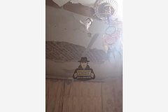 В российском городе в 80-летнем доме рухнул потолок