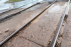 В российском регионе из-за падения дрона задерживаются два десятка поездов