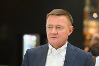 В РПЦ объяснили, почему на могиле покончившего с собой Старовойта установили крест. Прощание с экс-министром прошло без отпевания