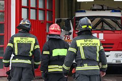 В Сочи в результате атаки беспилотников начался пожар на нефтебазе