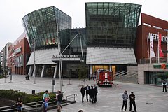 В торговом центре в Москве начался пожар