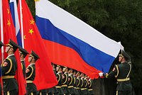 В угрозах Трампа о 100-процентных пошлинах увидели риски для США