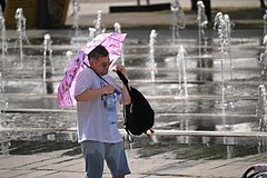 Вероятность новой волны аномальной жары в Москве оценили