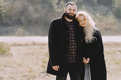 Внезапный звонок отца помог мужчине распутать ложь своей девушки