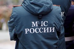 Во Владивостоке с горящего рыболовецкого судна спасли более 20 человек