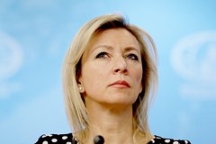 Захарова напомнила пожаловавшемуся на нехватку ракет Зеленскому о телах украинских солдат