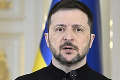 Зеленский сократил программу визита в Канаду