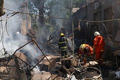 Зеленский заявил о масштабной атаке дронов по Украине