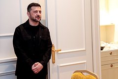 Зеленскому предрекли конец на фоне массовых протестов