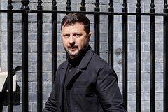 Зеленскому предрекли прекращение помощи Запада из-за &laquo;катастрофы&raquo; с НАБУ